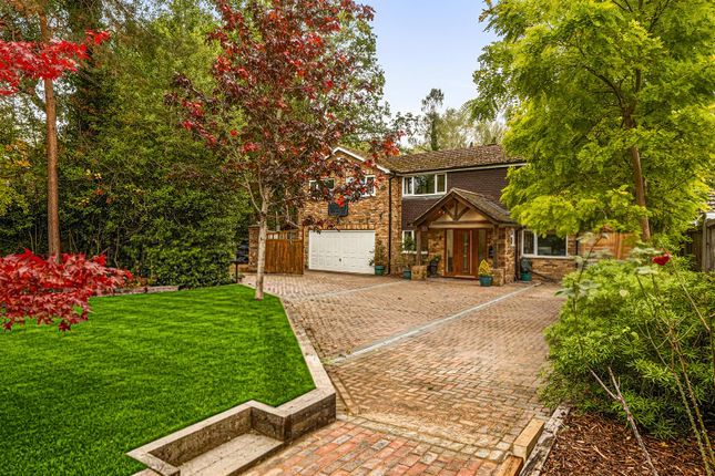 5-bed detached on 105, Foxcote, Finchampstead, £995,000