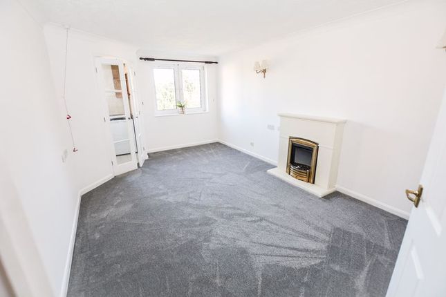 16 Burges Court, Station Road, Southend-On-Sea photo 2