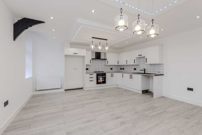 86 Chapel Lane, Stoke-On-Trent photo 4