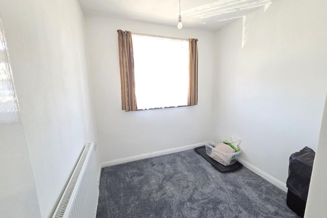 Fairmead Close, HOUNSLOW photo 5