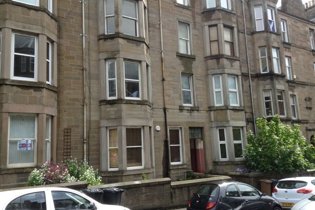 Flat to rent in Bellefield Avenue, West End, Dundee