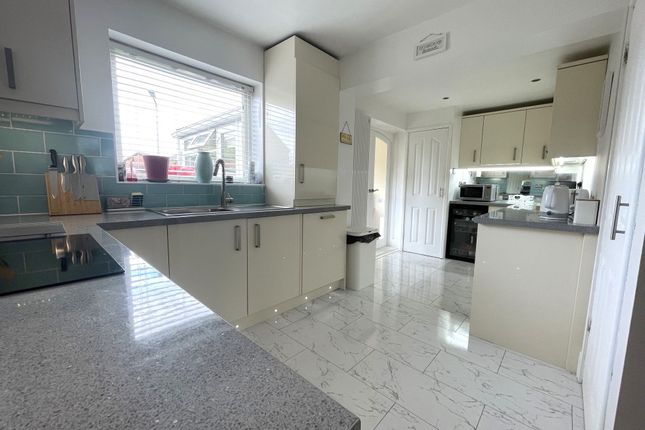 92 Melbeck Drive, Ouston photo 3