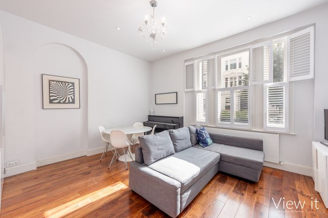 Thumbnail Flat to rent in Sutherland Street, Pimlico, London