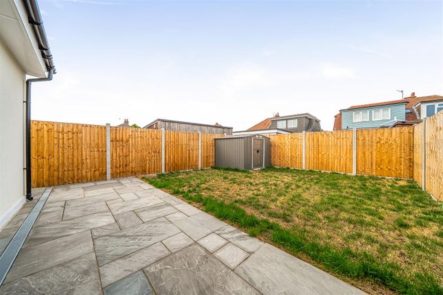 42, Denville Avenue, Fareham photo 4