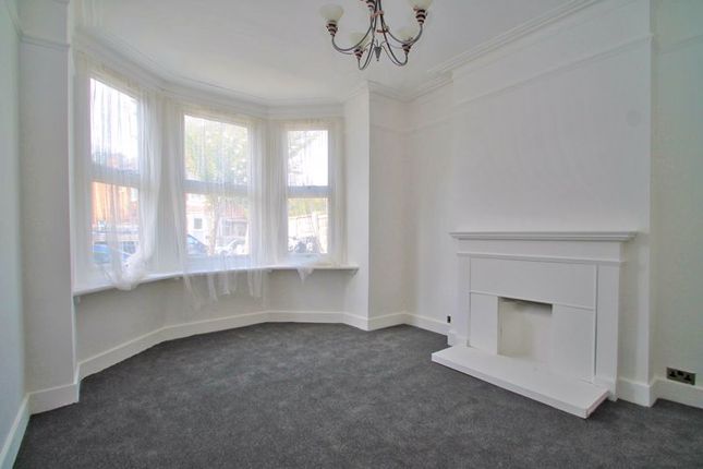 4, Woodlands Road, Harrow photo 3