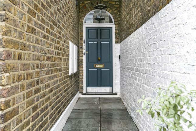 Thumbnail Flat to rent in Birkbeck Road, London