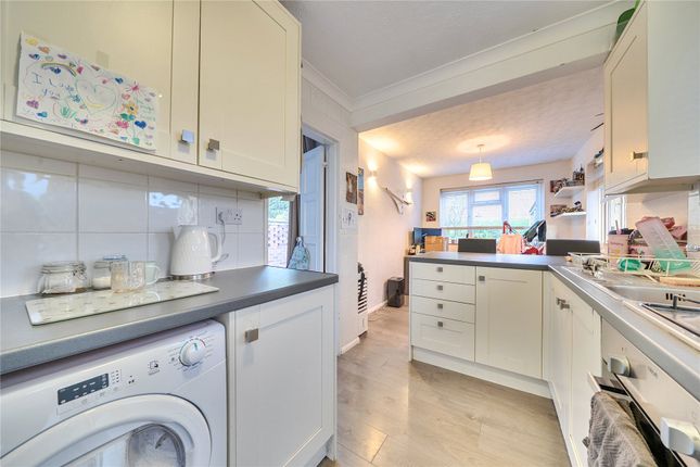 35, Glentrammon Avenue, Orpington photo 3