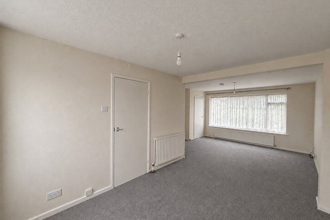 20, Acorn Green, Hailsham photo 3