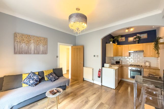 1/3 Salmond Place, Edinburgh photo 3