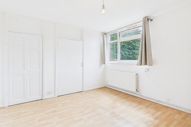 1, Flat 23, Elmfield Road, London photo 4