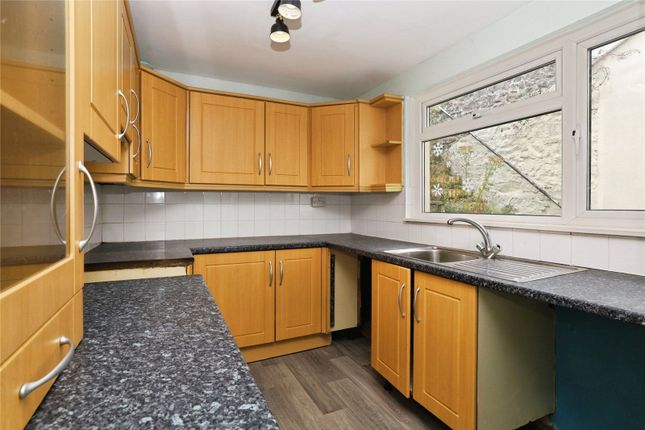 27, Elm Grove, Devon photo 4