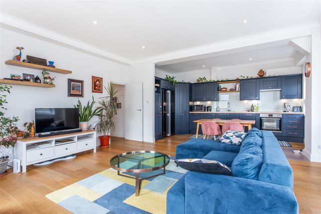 Open Plan Reception To Kitchen