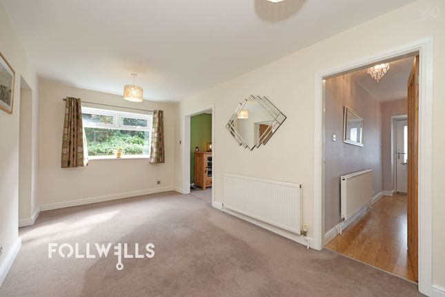 7 Spring Field, Market Drayton photo 2