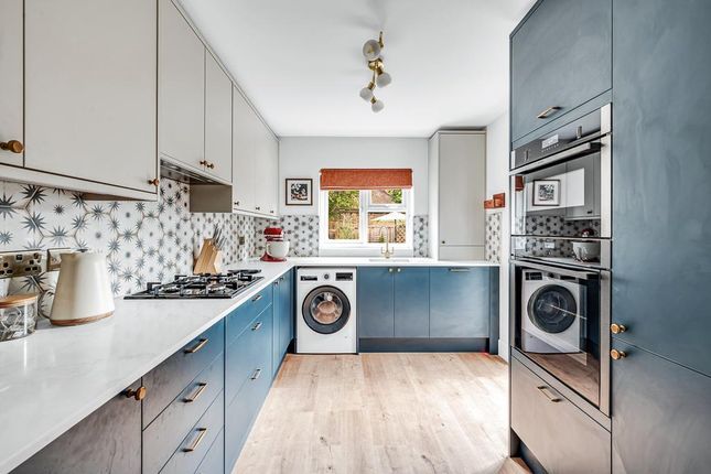 9, Chesham Terrace, London photo 4