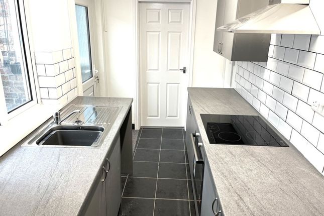 35 Selwyn Street, Stoke-On-Trent photo 3