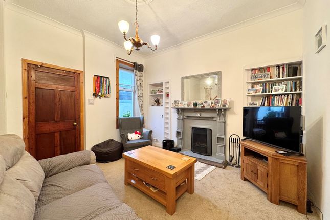64a Galston Road, Kilmarnock photo 3
