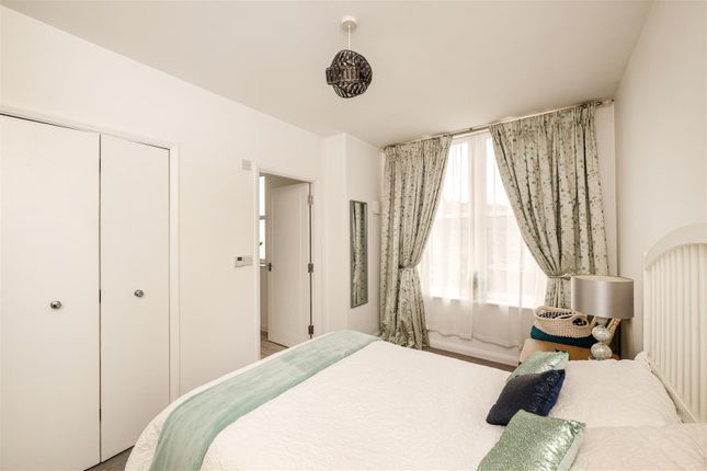 10 Sumner House, Mendy Street, High Wycombe photo 3