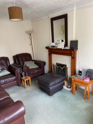 34, Foxglove Way, Bridport photo 4