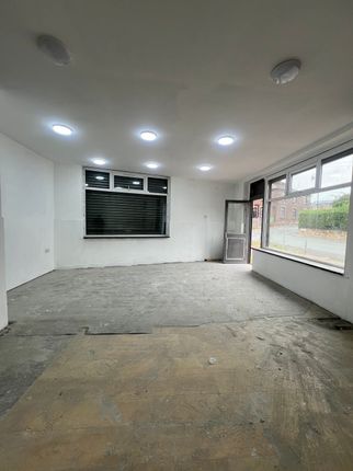 120 Staincliffe Road, Dewsbury photo 4