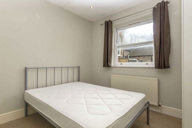 7B, Berrymede Road, London photo 5