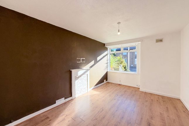 48 Broomhall Avenue, Edinburgh photo 2