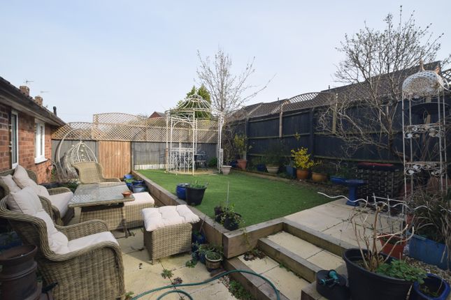 26, Clift Crescent, Telford photo 3