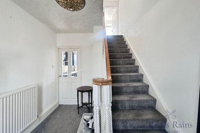 50, Tennyson Walk, Chester photo 2
