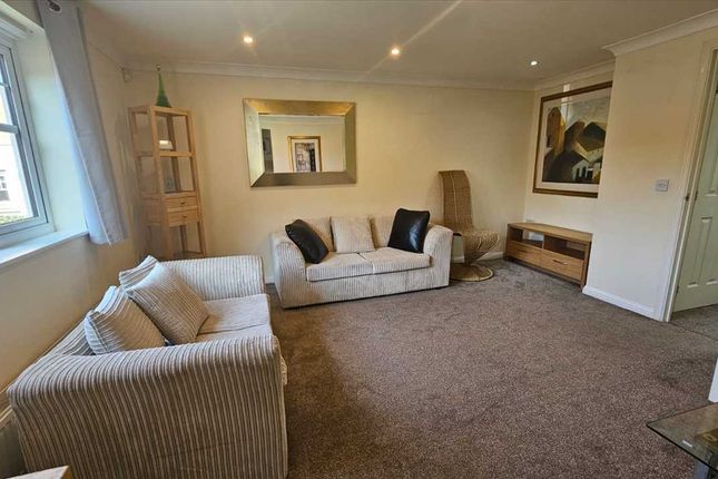 8, Orchestra Court, Edgware photo 2