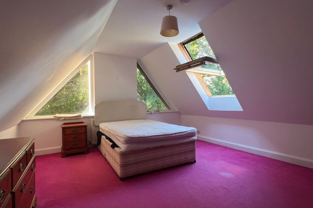 Thumbnail Room to rent in Little Spark, Sparkford Road