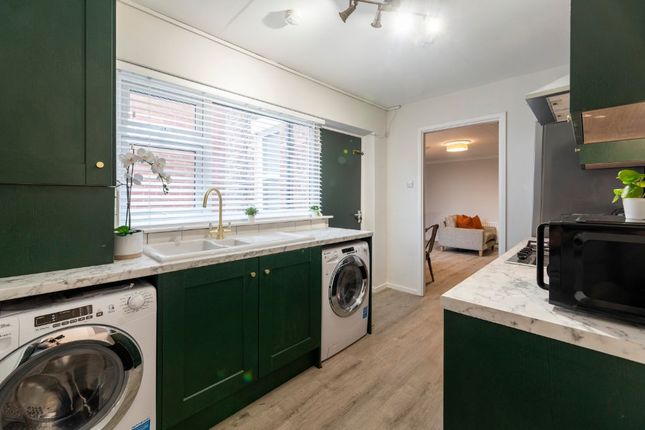 111, Stratford Road, Newcastle photo 4