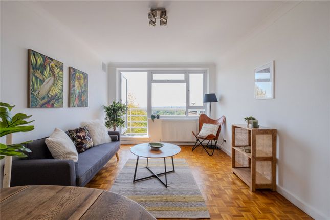 Flat for sale in Leigham Court Road, Streatham, London
