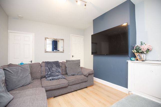 14, Stratton Street, Atherstone photo 2