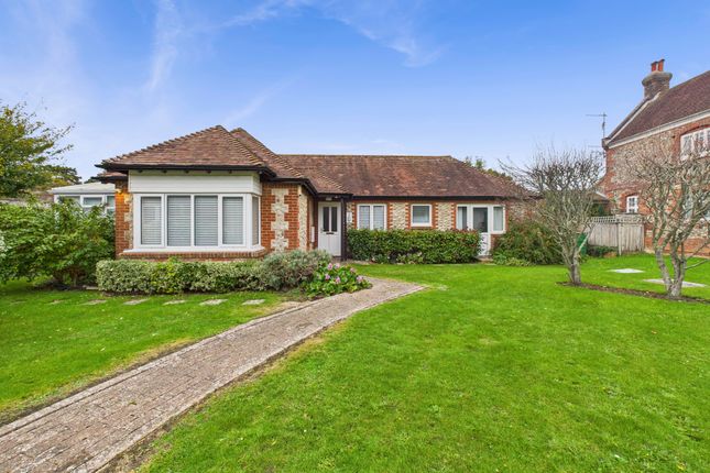 Cam03519G0-Pr0405-Still001