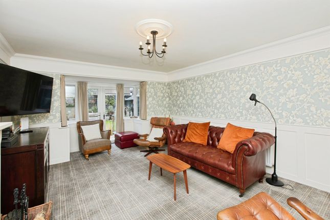 8, Brecon Close, Derby photo 4