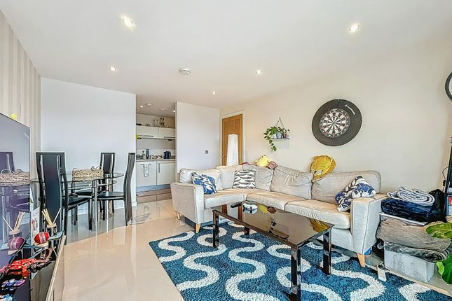 187 Roma Victoria Wharf Watkiss Way, Cardiff photo 2