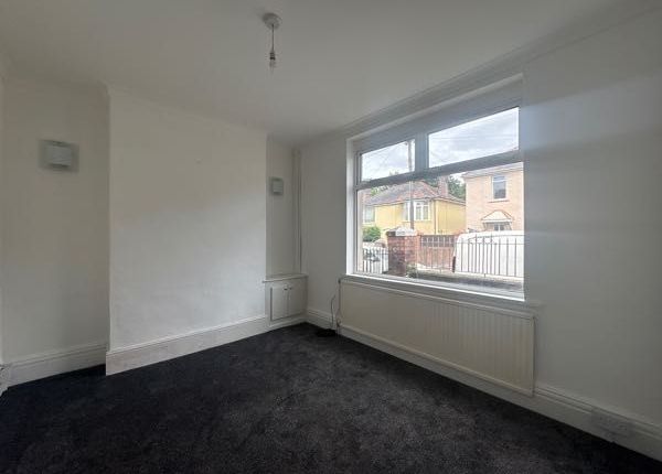 46 Harford Street, Tredegar photo 2