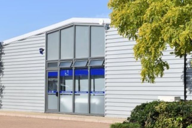 Office to let in Langston Road, Essex