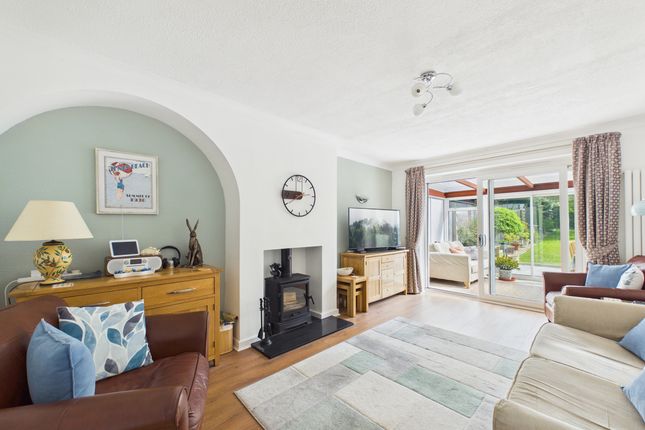26 The Avenue, Chinnor photo 2