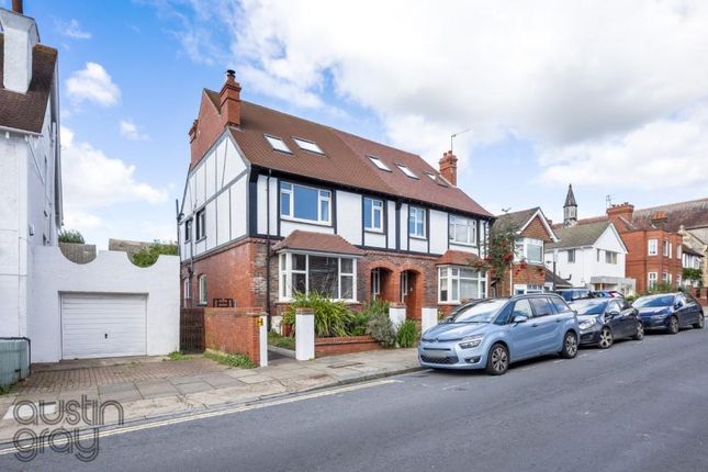 Montefiore Road, 24-020.Jpg