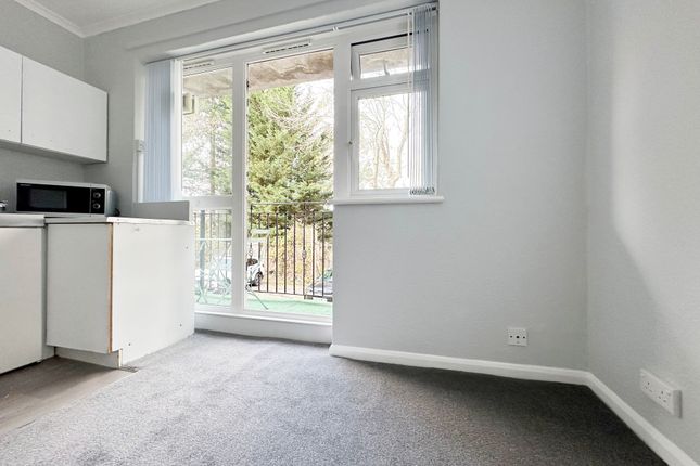 Flat 24, Orpington photo 3