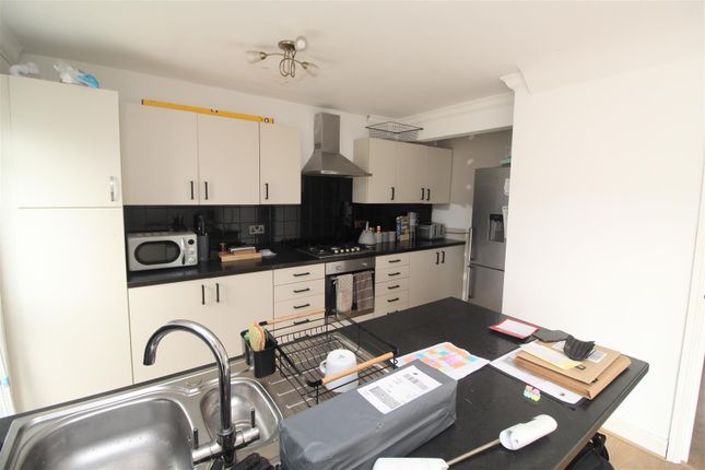 9, Morfa Crescent, Cardiff photo 2