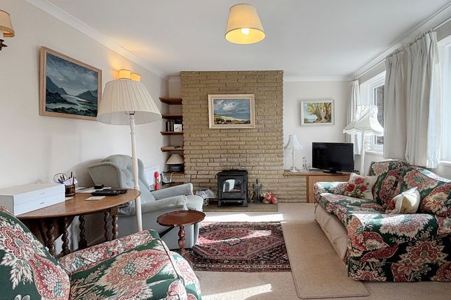 1, Bakers Close, Comberton photo 2