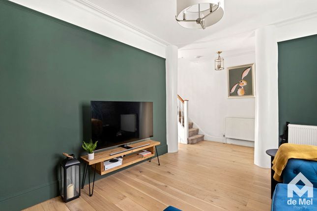 7, Albert Place, Cheltenham photo 3