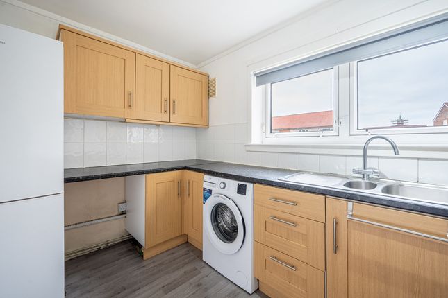 8d, Manse Court, Glasgow photo 4