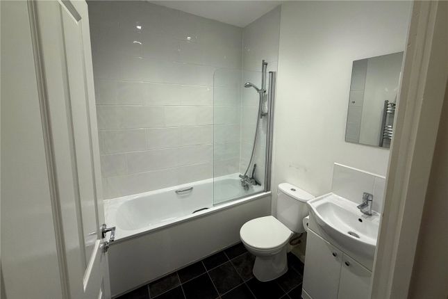 Flat 6,, Kyle House, Petersfield photo 2