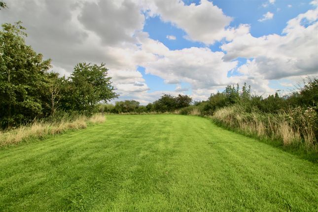 Land for sale in Navenby Lane, Bassingham, Lincoln