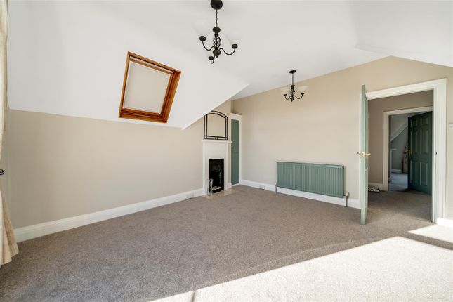 Ullswater Crescent, Weymouth photo 4