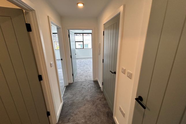 Apartment 33, Burlington Square, Chesterfield photo 5