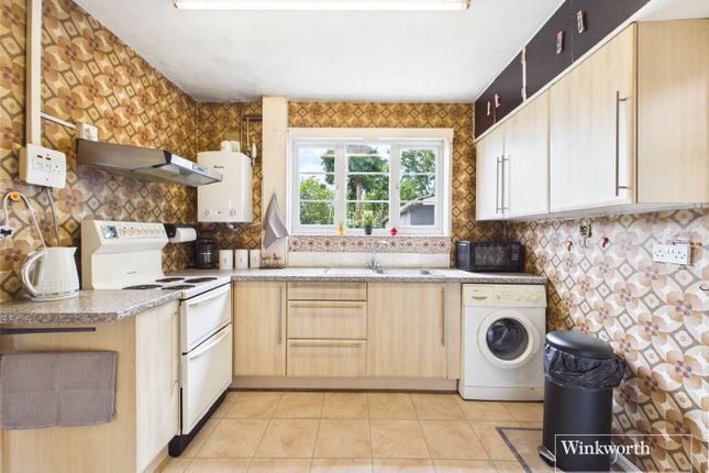 16, Layfield Road, London photo 4