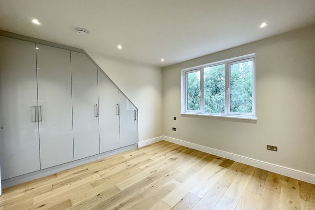 Semi-detached house for sale in Park Avenue, Willesden Green
